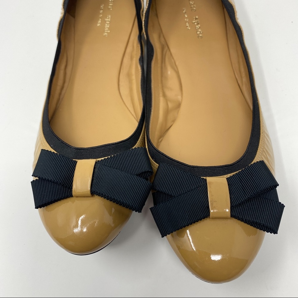 Kate Spade never worn size 10 camel patent flats w grosgrain ribbon & bow - Picture 11 of 11
